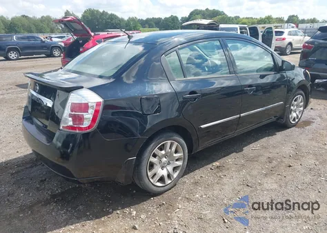 2012 Nissan Sentra 2.0 S z USA, uszkodzony, nr VIN 3N1AB6AP6CL753328